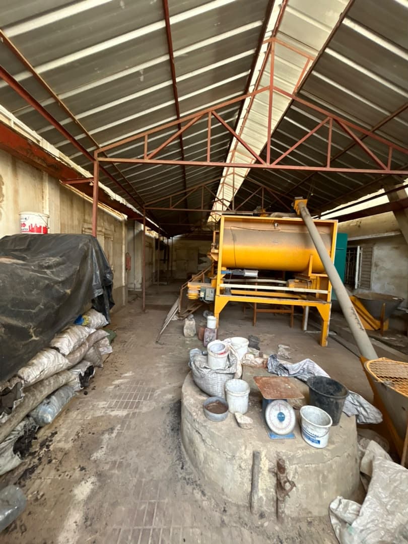 Le hangar, vue d'ensemble