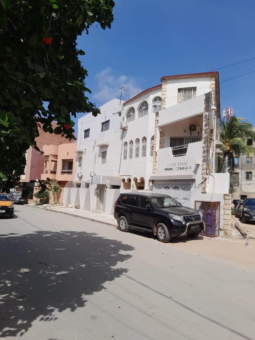 Villa de 228 m² à Liberté 6 Extension, Dakar