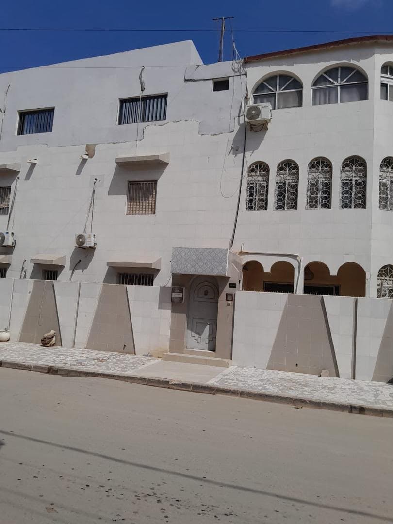 Villa de 228 m² à Liberté 6 Extension, Dakar